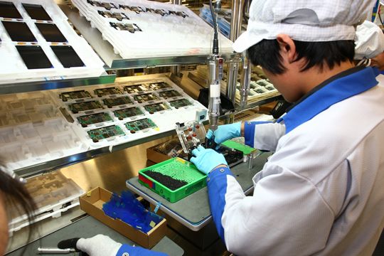 諾基亞N8智能手機工廠出貨圖曝光 經典謝幕前的最后真容